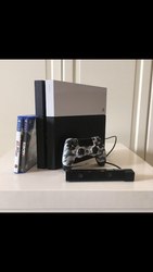 PlayStation 4 + 4 Game 